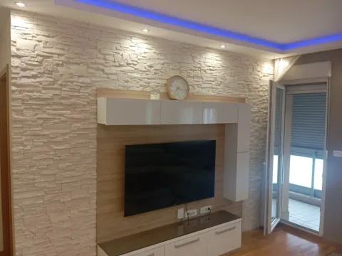 Izdavanje, jednosoban stan, 48m², City Kvart, Podgorica - image 4