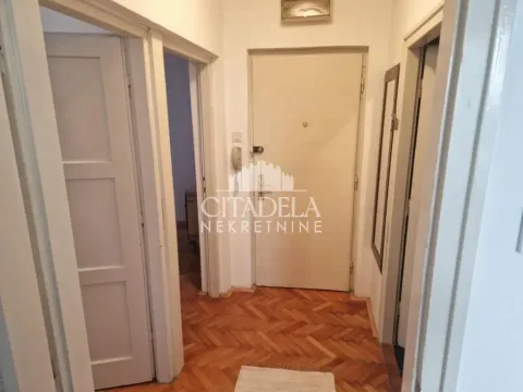 Izdavanje, dvosoban stan, 49m², Karaburma, Palilula Sve Podlokacije - image 15