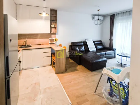 Rent, one bedroom apartment, 37m², Central Point, Podgorica - image 3