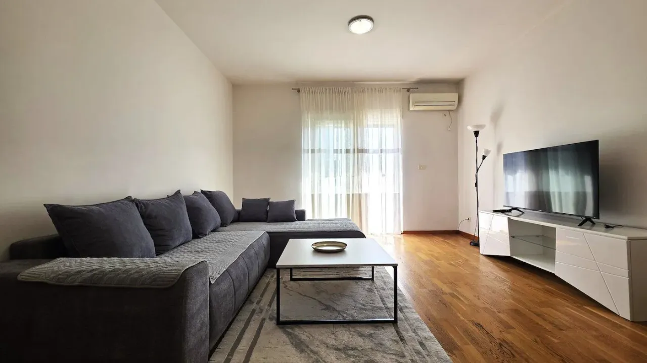 Izdavanje, stan, 53m², City Kvart, Podgorica