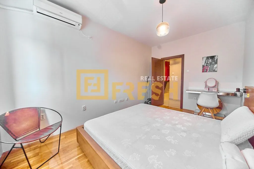 Izdavanje, dvosoban stan, 90m², Ljubović, Podgorica