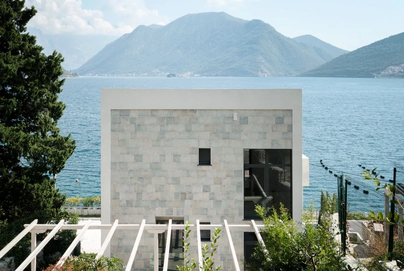 Sale, house, 669m², Strp, Kotor