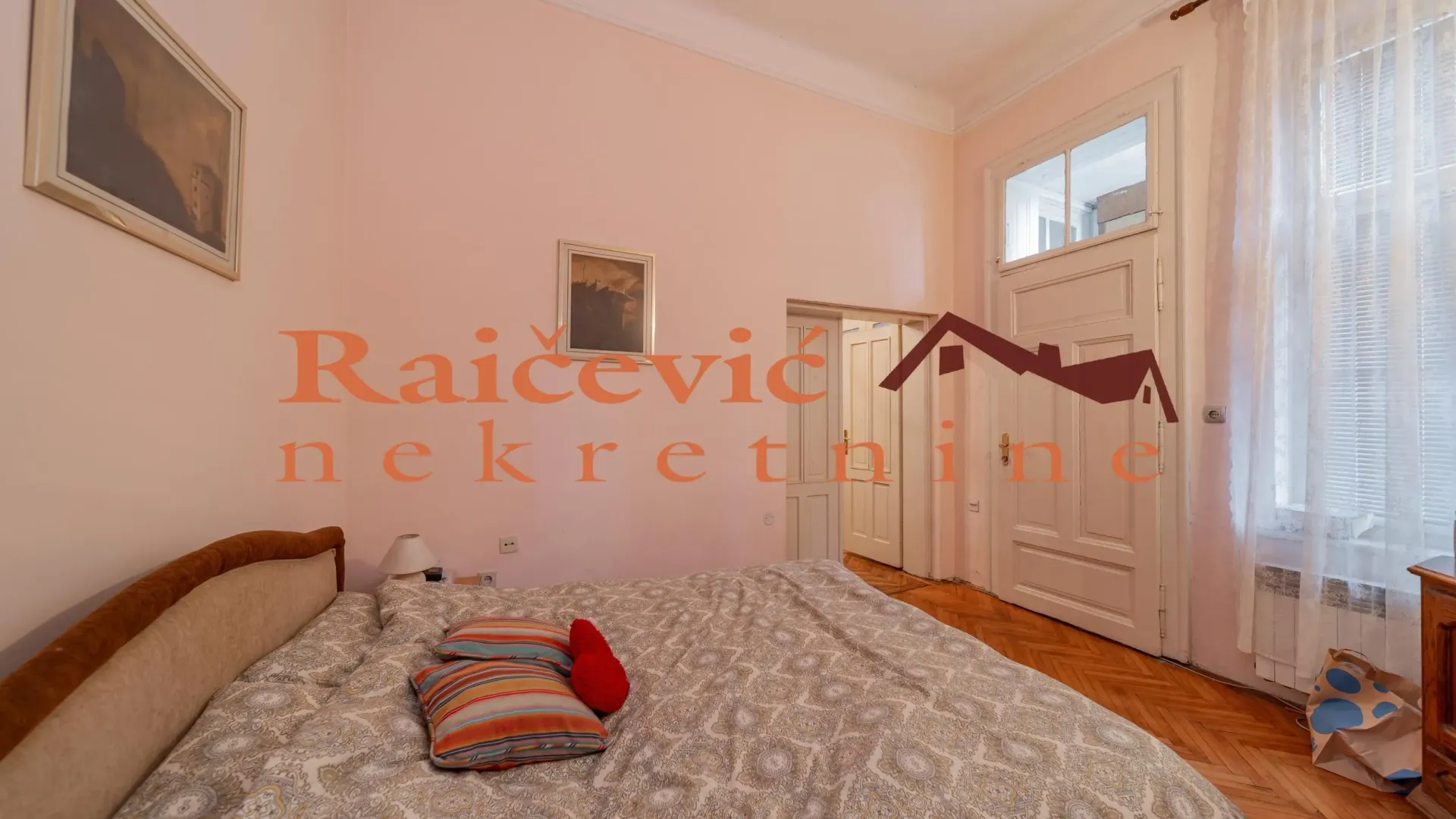 Prodaja, stan, 214m², Zemun Centar, Zemun Sve Podlokacije