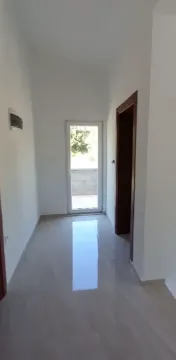 Prodaja, kuća, 180m², Sutomore, Bar - image 9