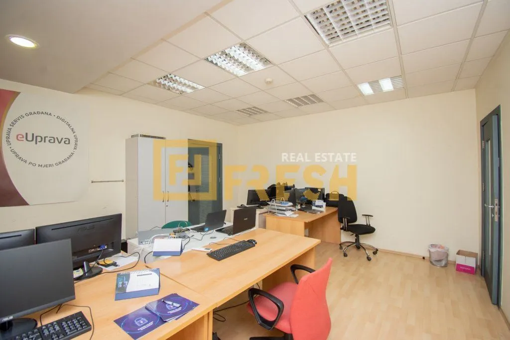 Sale, office space, 533m², Centar, Podgorica