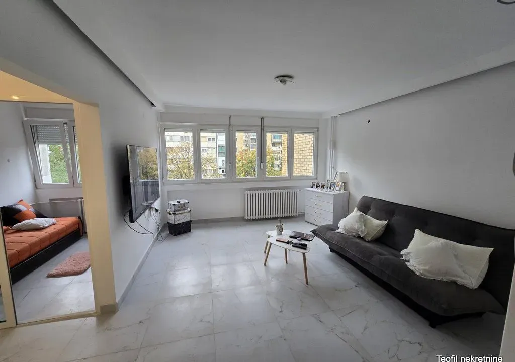 Prodaja, jednosoban stan, 40m², Zvezdara Sve Podlokacije, Beograd