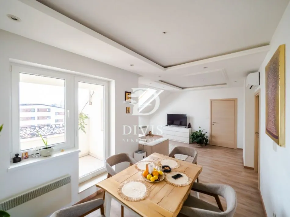 Sale, four bedroom apartment, 82m², Lekino Brdo, Voždovac Sve Podlokacije