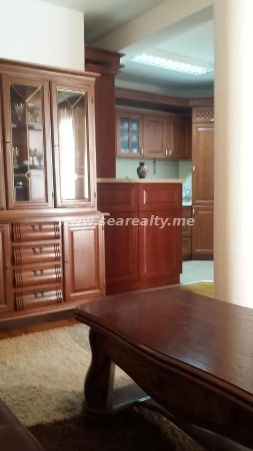 Rent, apartment, 53m², Centar, Budva