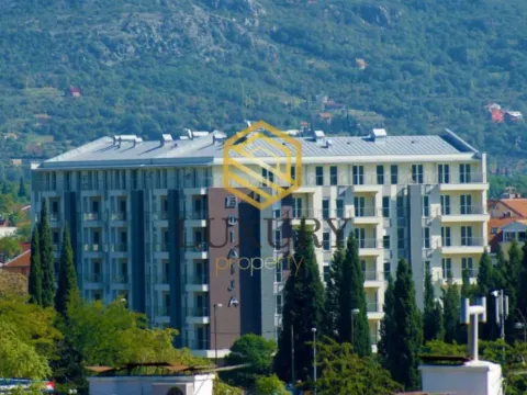 Izdavanje, trosoban stan, 95m², Zagorič, Podgorica - image 2