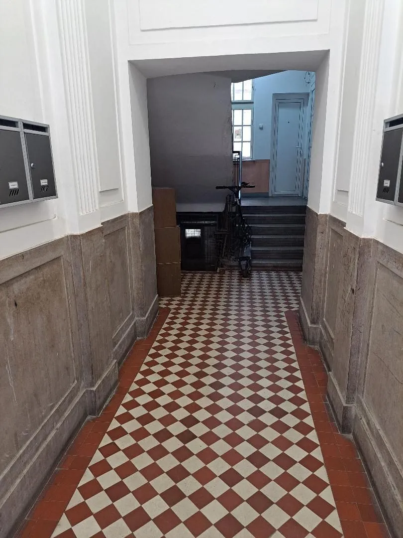 Prodaja, dvosoban stan, 59m², Stari Grad, Beograd