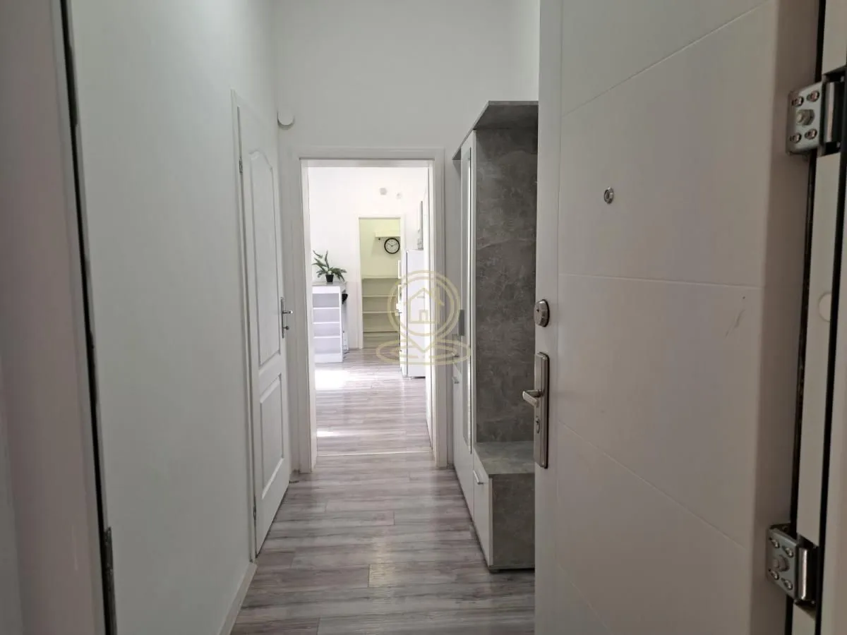 Prodaja, trosoban stan, 71m², Bulevar Oslobodjenja, Novi Sad Sve Podlokacije