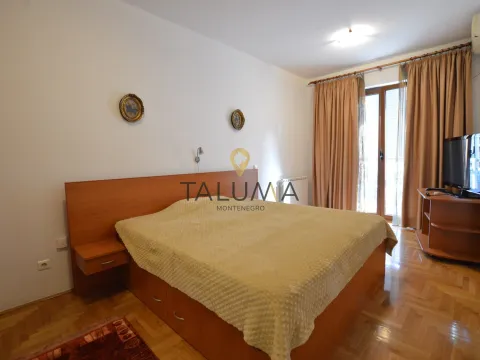 Rent, two bedroom apartment, 71m², Preko Morače, Podgorica - image 5