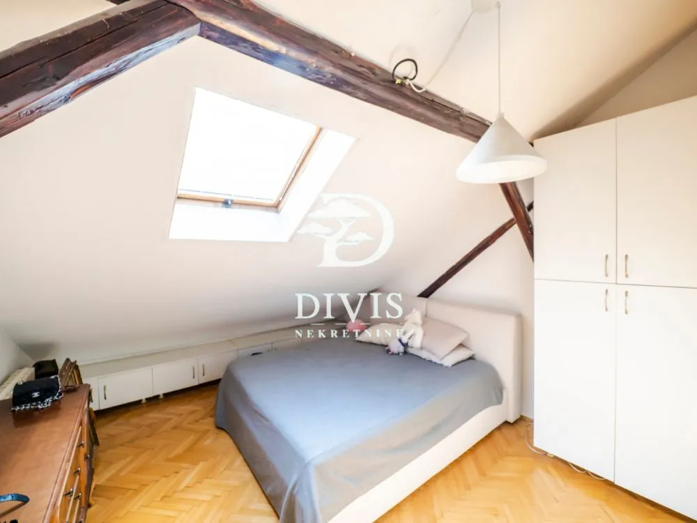 Prodaja, četvorosoban stan, 103m², Vračar Centar, Vračar Sve Podlokacije