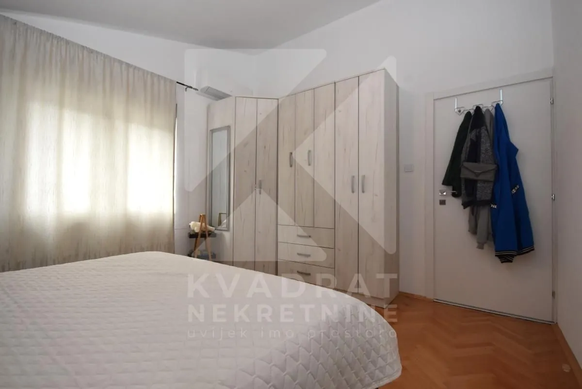 Prodaja, kuća, 180m², Nova Dalmatinska, Podgorica