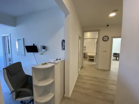 Sale, office space, 75m², Centar, Podgorica - image 25