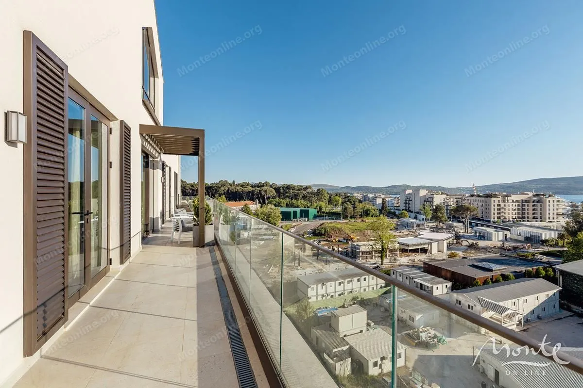 Prodaja, dvosoban stan, 179m², Porto Montenegro, Tivat