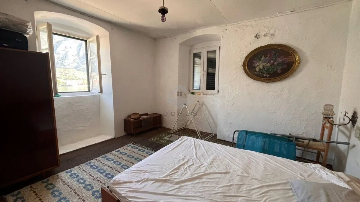 Prodaja, kuća, 370m², Kotor, Crna Gora