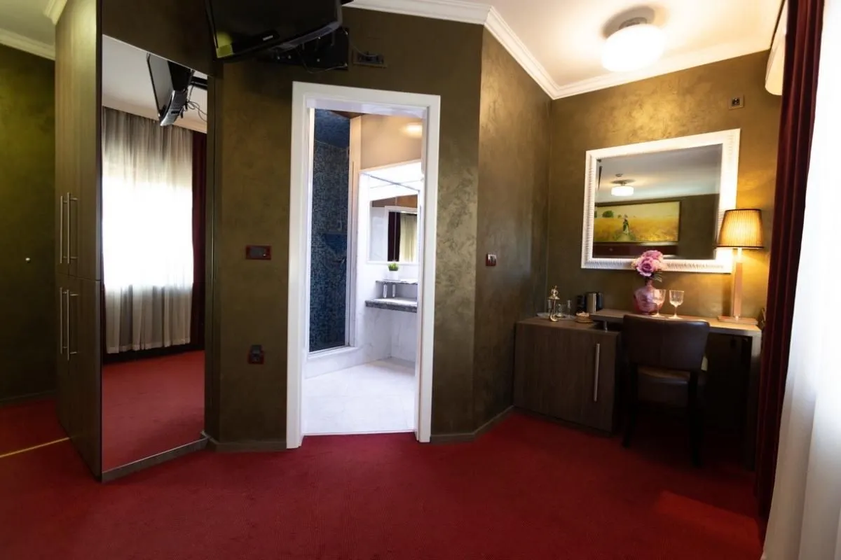 Rent, office space, 250m², Sajmište, Novi Sad