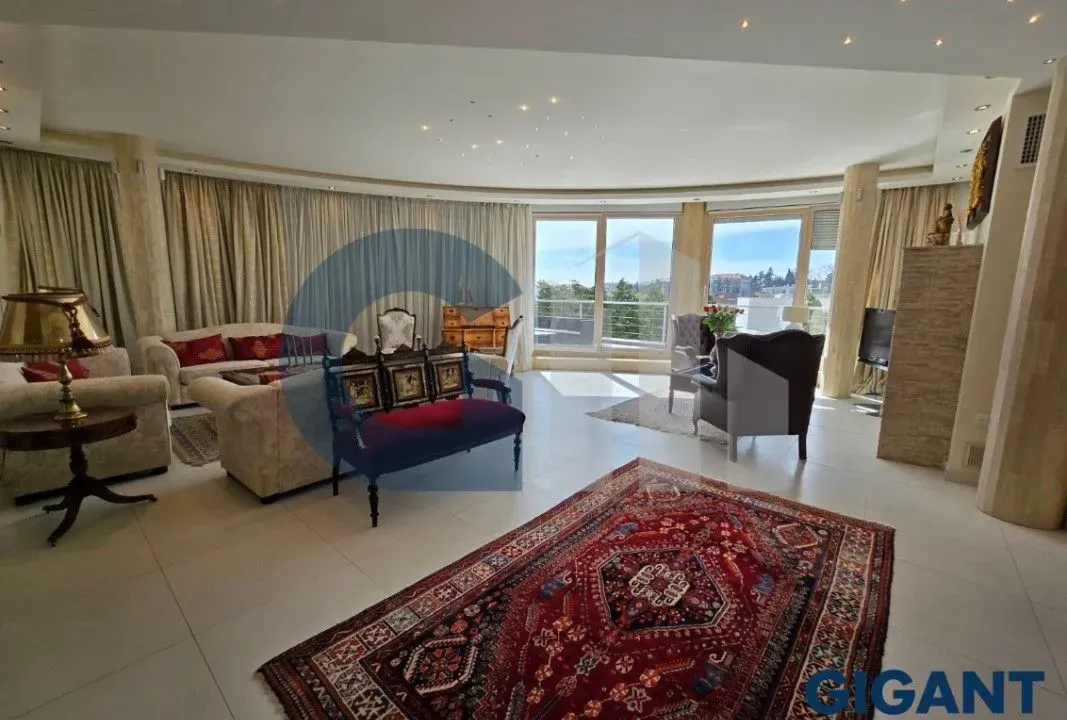 Sale, house, 723m², Savski Venac, Beograd