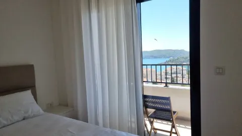 Rent, one bedroom apartment, 40m², Bečići, Budva - image 3