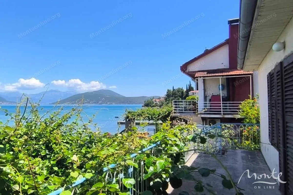 Prodaja, kuća, 120m², Herceg Novi, Crna Gora