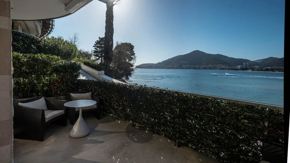 Sale, one bedroom apartment, 95m², Zavala, Budva