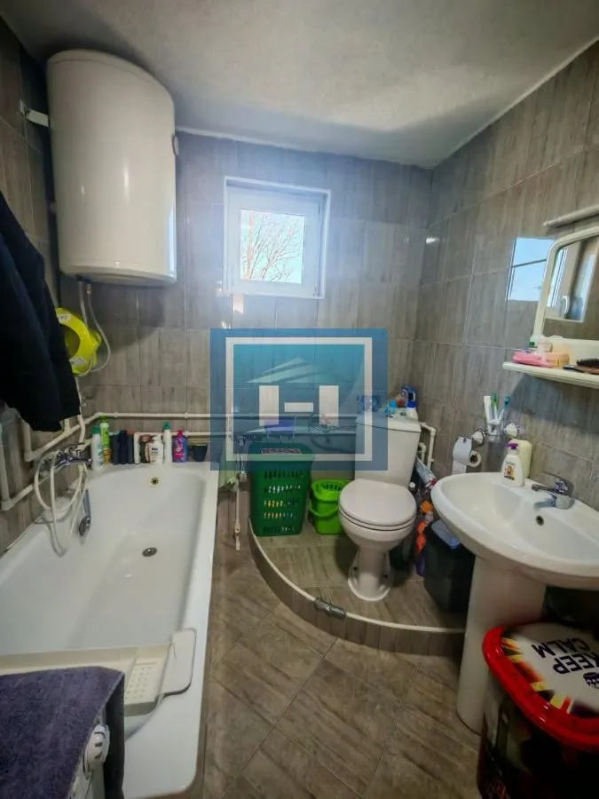 Prodaja, dvosoban stan, 61m², Paraćin, Srbija