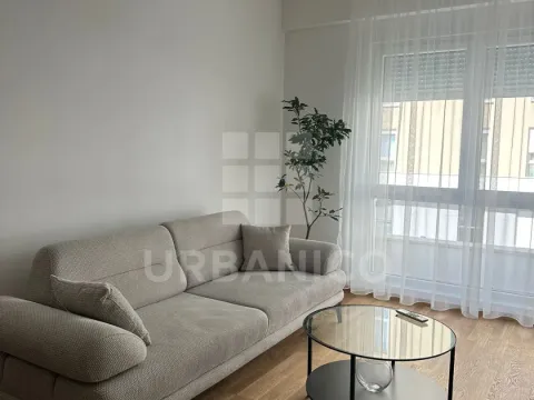 Izdavanje, jednosoban stan, 45m², Zabjelo, Podgorica - image 1