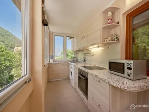 Prodaja, dvosoban stan, 51m², Prčanj, Kotor - image 6