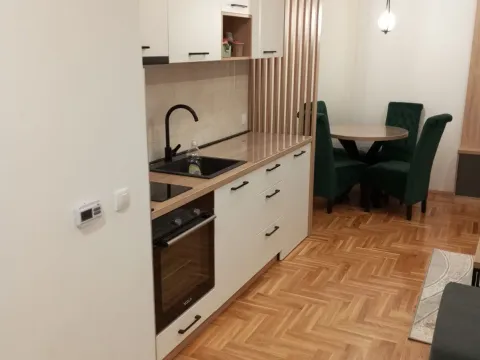 Prodaja, dvosoban stan, 38m², Centar, Zlatibor - image 5