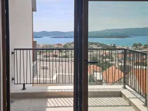 Prodaja, dvosoban stan, 69m², Tivat, Crna Gora - image 2