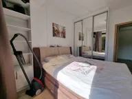 Rent, one bedroom apartment, 42m², Rafailovići, Budva - image 11