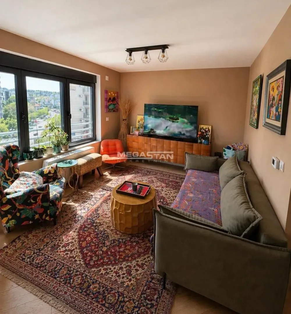 Sale, three bedroom apartment, 69m², Neimar, Vračar Sve Podlokacije
