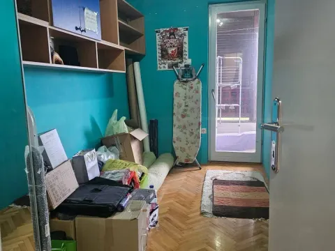 Prodaja, četvorosoban stan, 92m², Lepa Kata, Podgorica - image 9