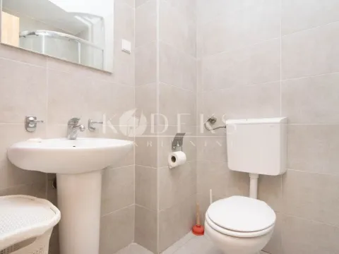 Izdavanje, jednosoban stan, 48m², Stari Aerodrom, Podgorica - image 6