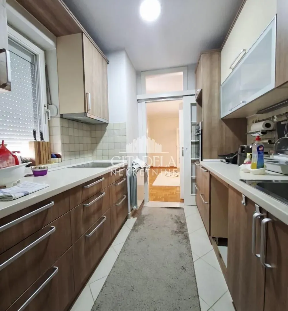 Prodaja, trosoban stan, 90m², Bezanijska Kosa 1, Bežanijska Kosa Sve Podlokacije