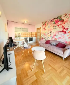 Izdavanje, jednosoban stan, 39m², Stari Aerodrom, Podgorica - image 4