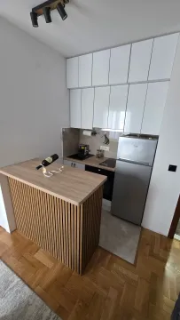 Rent, one bedroom apartment, 26m², Stari Aerodrom, Podgorica - image 12
