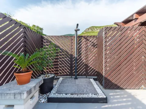 Prodaja, trosoban stan, 83m², Pržno, Budva - image 19