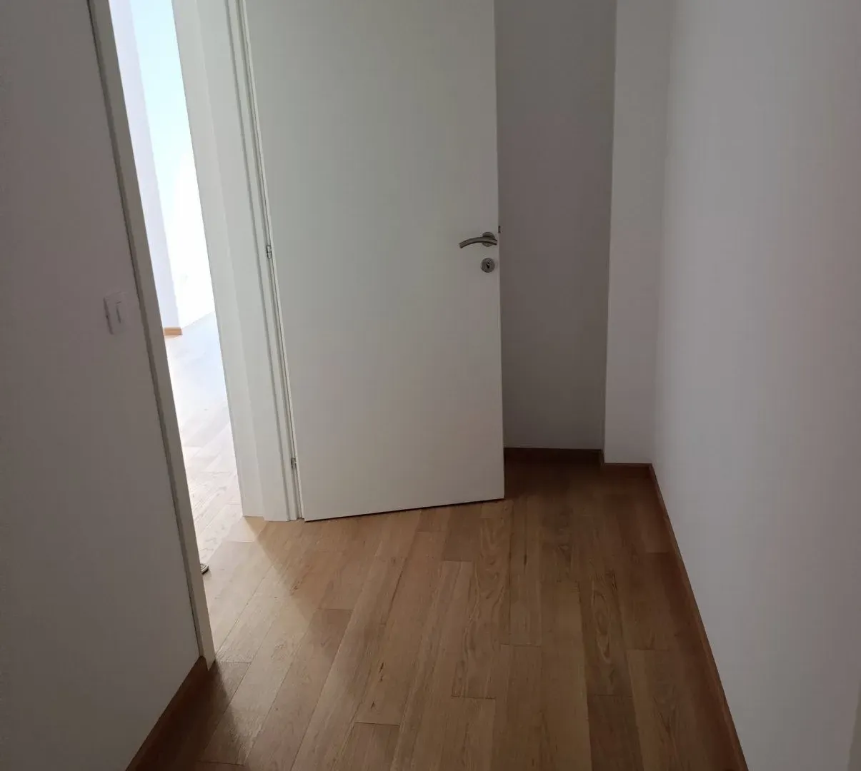 Prodaja, dvosoban stan, 65m², Centar, Budva