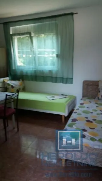 Prodaja, kuća, 300m², Sutomore, Bar