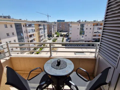 Rent, one bedroom apartment, 54m², City Kvart, Podgorica - image 8