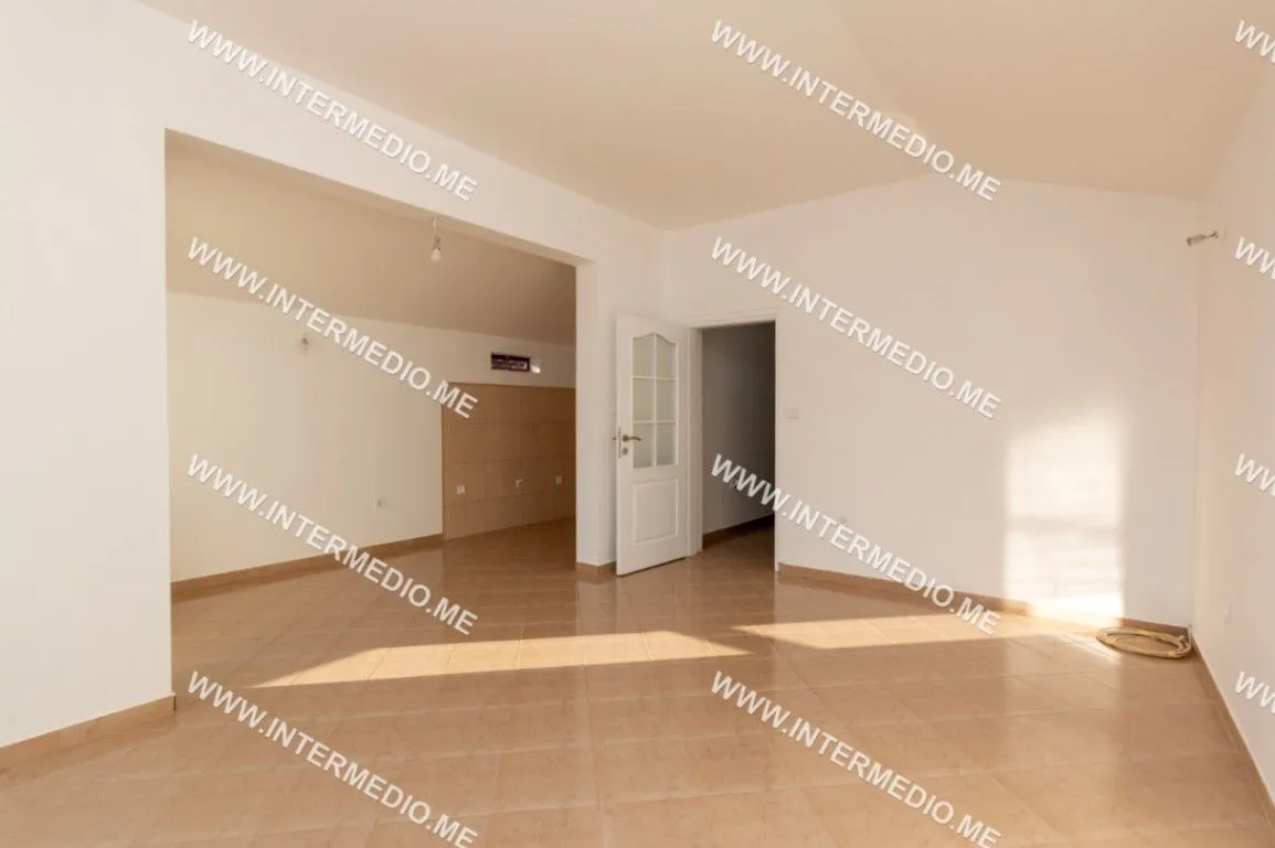 Prodaja, dvosoban stan, 64m², Kumbor, Herceg Novi