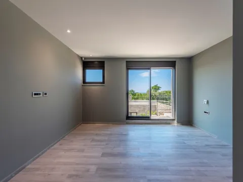 Prodaja, kuća, 558m², Tivat, Crna Gora - image 17