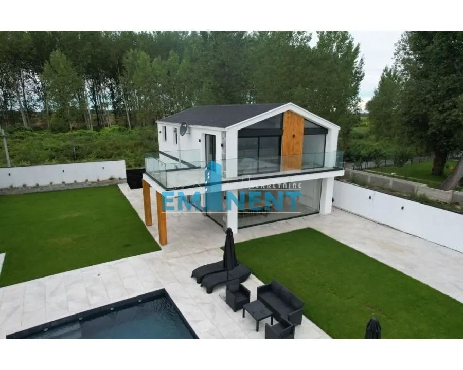 Prodaja, kuća, 200m², Surčin, Beograd