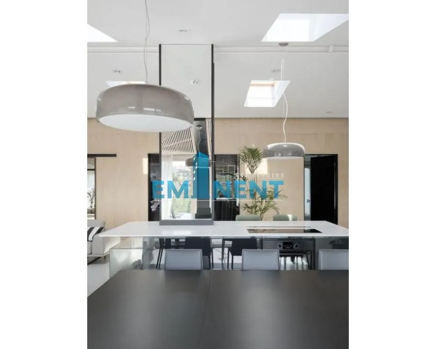 Rent, four bedroom apartment, 235m², Savski Venac, Beograd