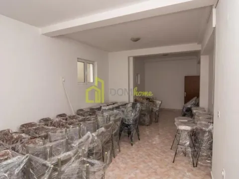 Izdavanje, kuća, 400m², Momišići, Podgorica - image 7