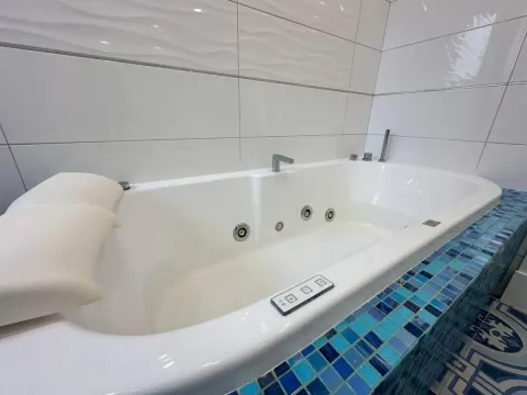 Prodaja, dvosoban stan, 131m², Bečići, Budva - image 22