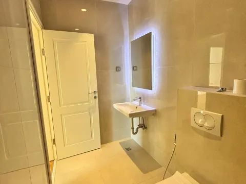 Prodaja, dvosoban stan, 101m², Tivat, Crna Gora - image 5