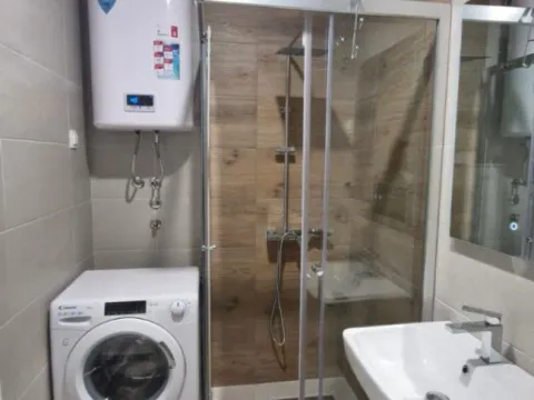 Izdavanje, jednosoban stan, 45m², Zabjelo, Podgorica - image 10